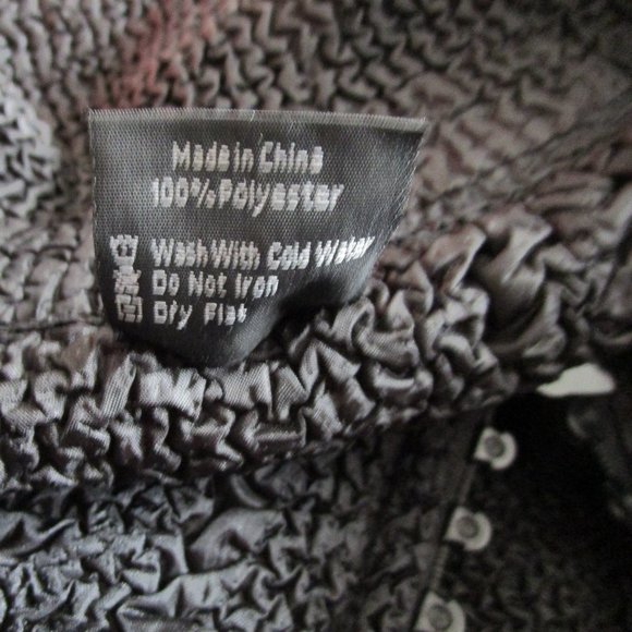 Magic It Fits stretch quilted vest - Picture 6 of 6